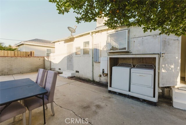 Foto del edificio - 7701 Camellia Ave