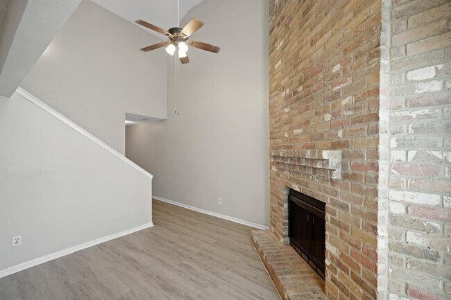 Foto del edificio - 12266 Wild Pine Dr