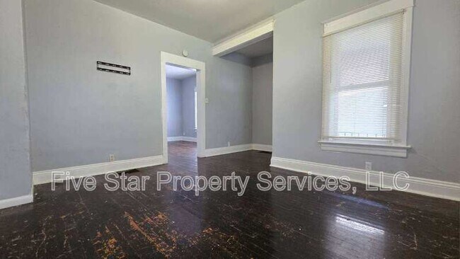 Building Photo - 1115 N 14th St