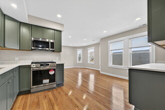 Building Photo - 42 Almont St