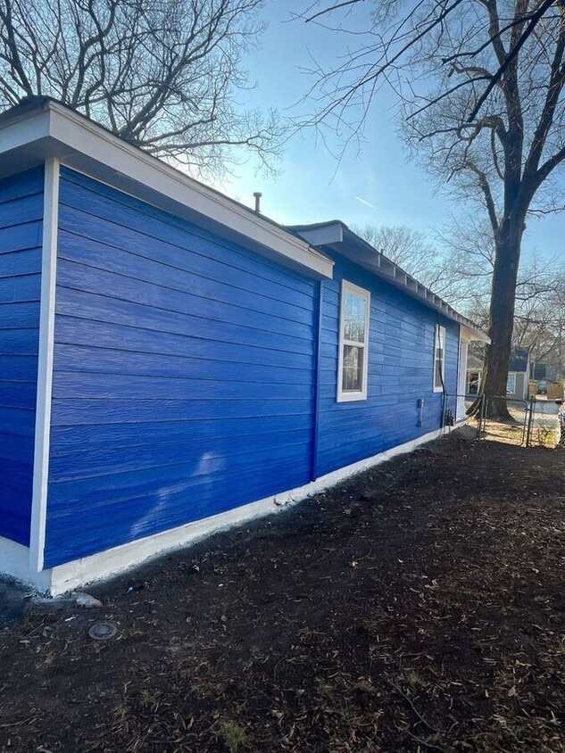 Building Photo - 776 Pope St