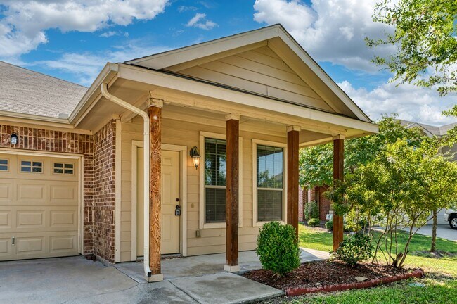 Building Photo - Nice 3 Bedroom Duplex located in Lavon, Texas!