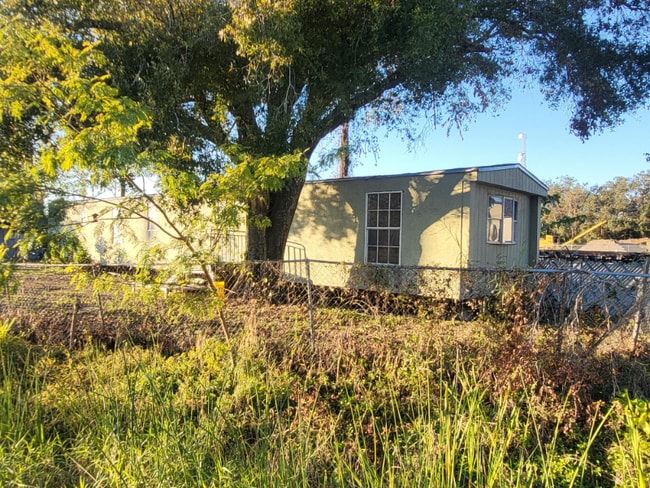 Photo - 8010 E Broadway Ave (Tampa, FL) House