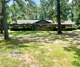 Building Photo - 103 Country Estate Dr