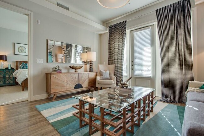 Building Photo - The Michael at Presidio | 6 Weeks Free | P...