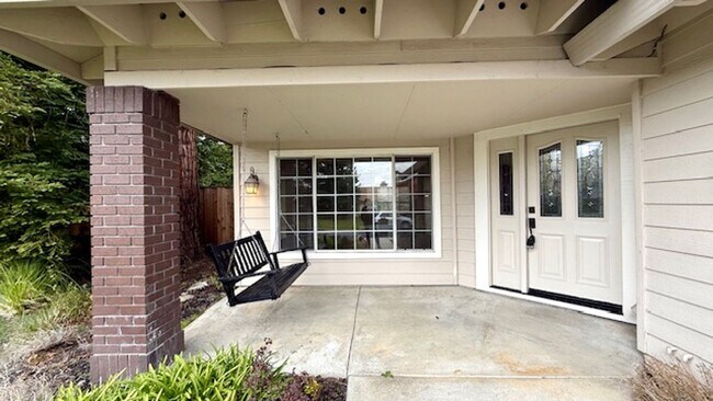 Foto del edificio - Stunning 4BD/3BA, Two-Story Home With Swimming Pool in Bettencourt Ranch, Danville- Available NOW!