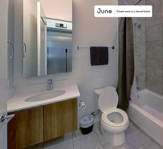 Foto del edificio - Room in Shared 4 bed/2 bath home