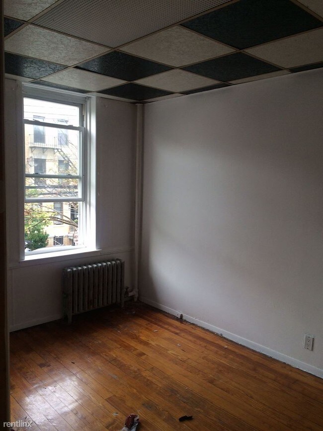 Building Photo - 3063 44th St