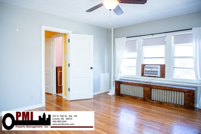 Building Photo - 1630 H St