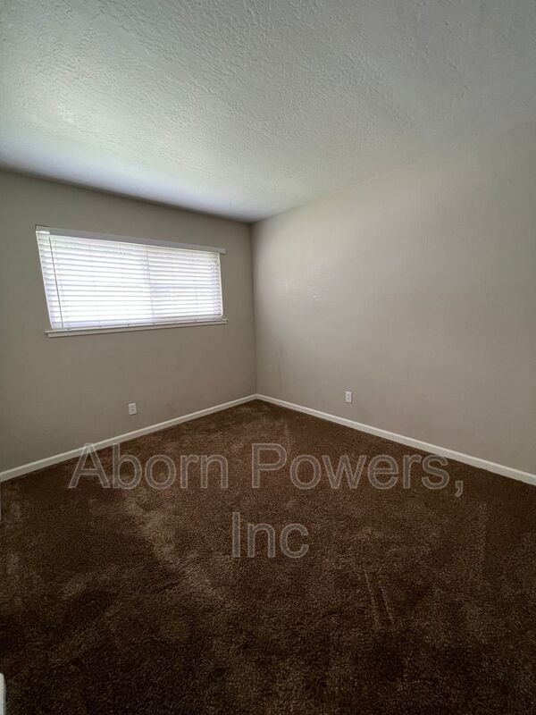 Building Photo - 2760 Coloma St