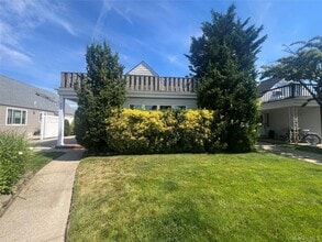Building Photo - 541 E Park Ave