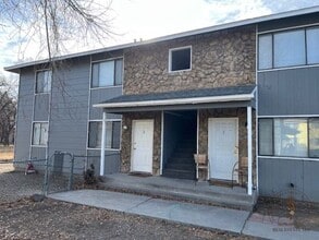 Building Photo - 464-32 1/8 32 1/8 Rd