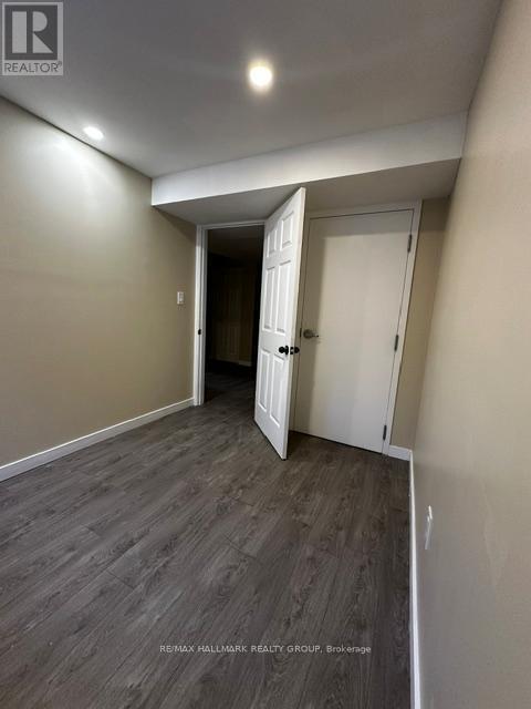 Photo du bâtiment - 1488 Meadowbrook Rd