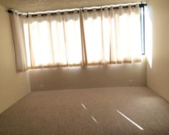 Living Room - 555 Pierce St