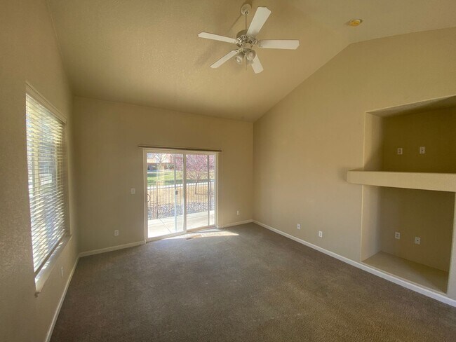 Foto del edificio - Sparks - Gated Community - 2 Bed 2.5 Bath