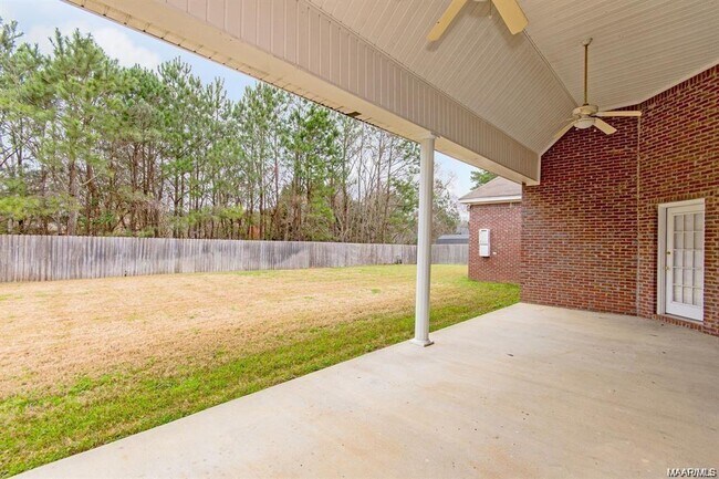 Building Photo - 119 Timberland Ln