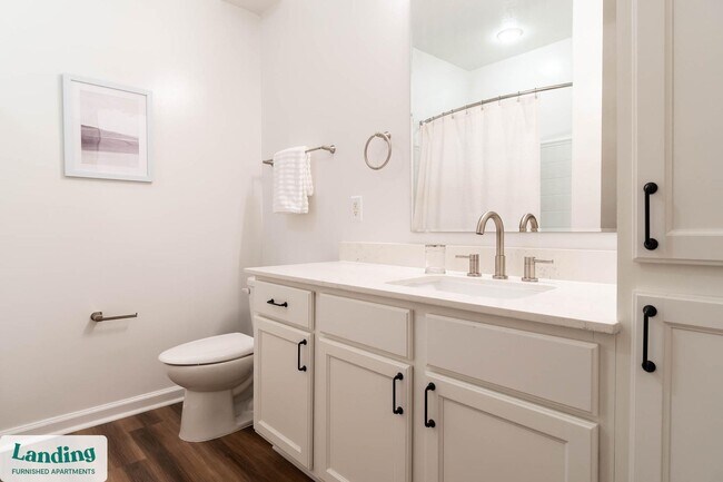 Foto del edificio - 1017 Umstead Hollow Pl