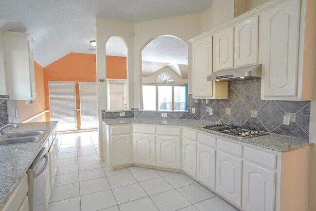 Foto del edificio - 6006 Country Ridge Dr