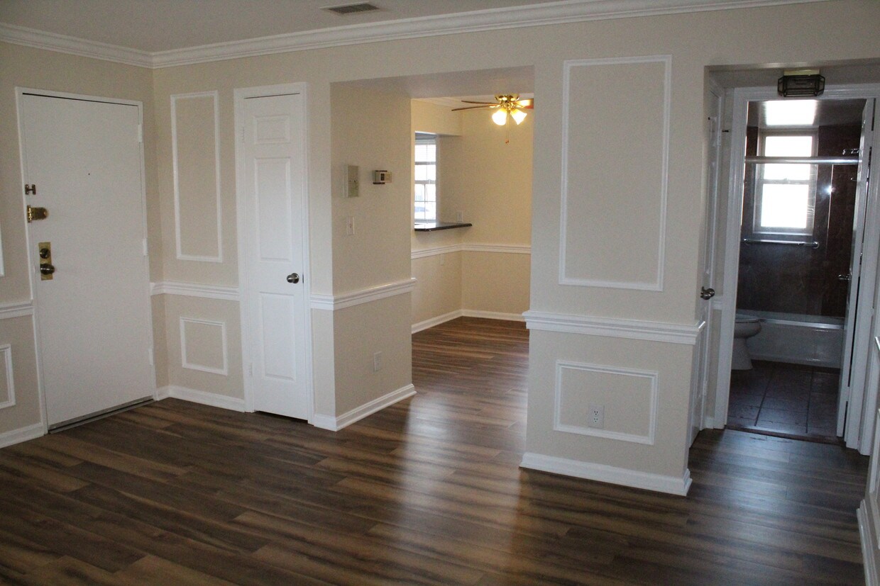 517 Bashford Ln, Alexandria, VA 22314 Condo for Rent in Alexandria