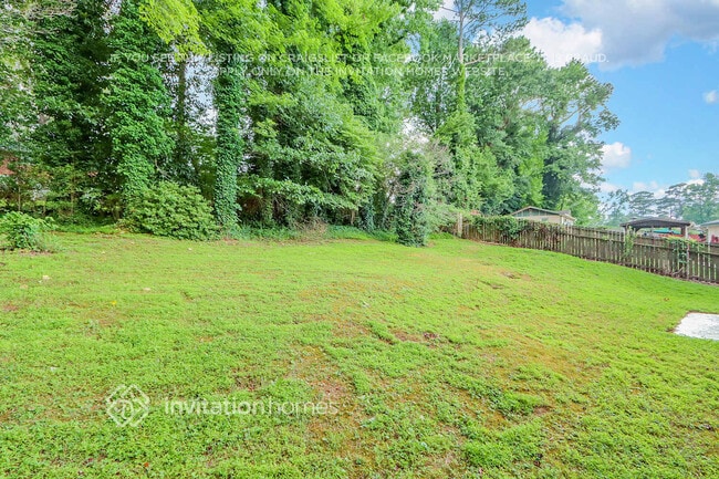 Building Photo - 3677 Glen Mora Dr