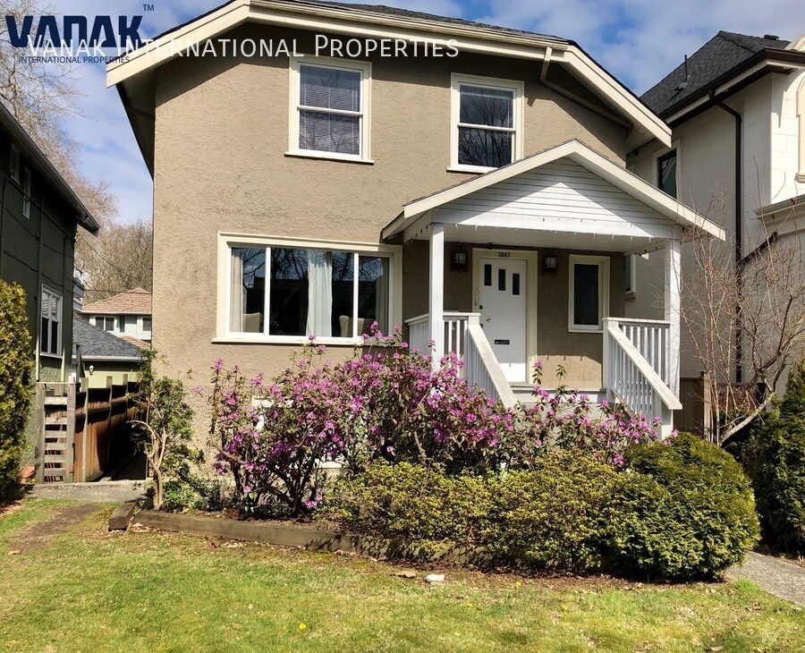 Photo principale - Spacious 3 Bedroom, 2 Bath Home in Prime K...