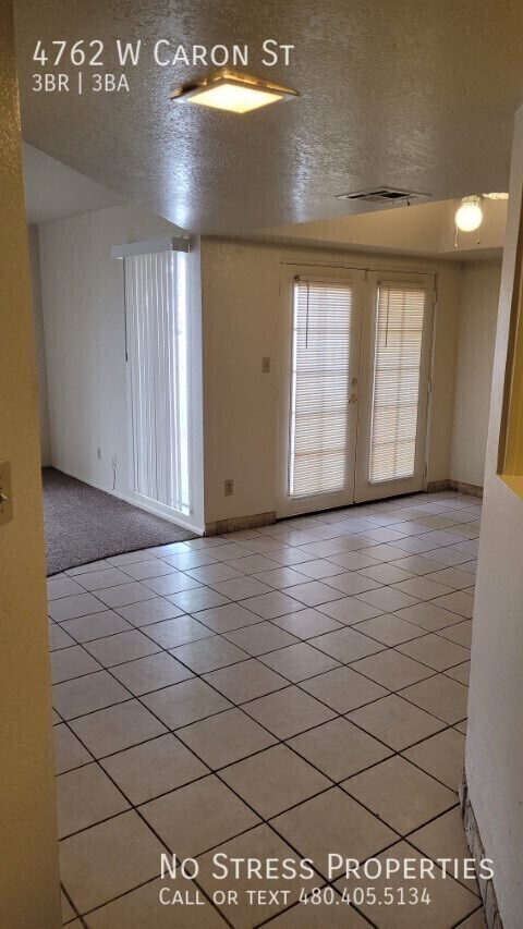 Building Photo - 4762 W Caron St