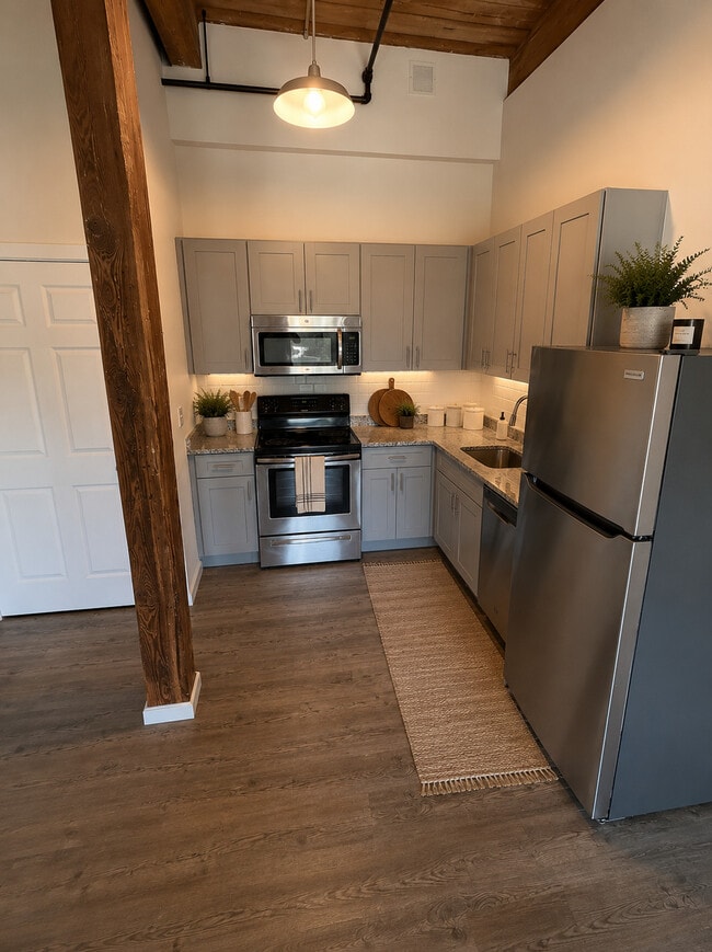 Building Photo - Bella Vista Ventures LLC.
