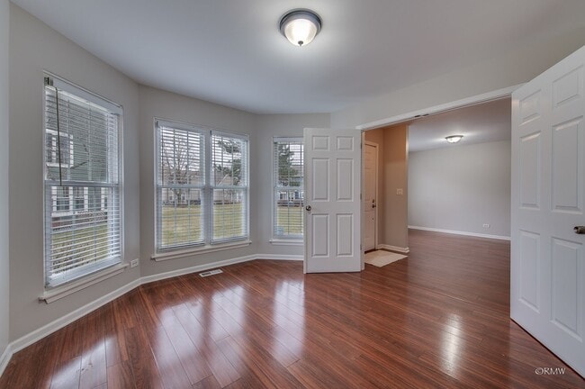 Building Photo - 1080 Rockport Dr