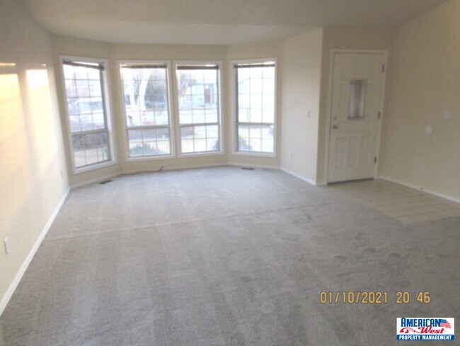 Foto del edificio - 2475 N Lochness Way