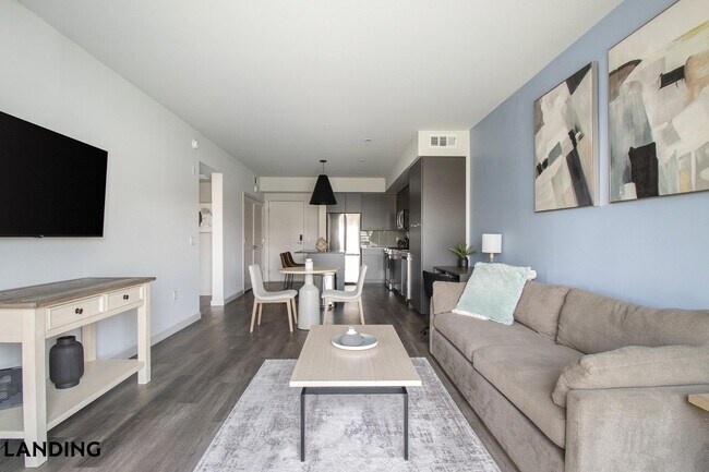 Building Photo - 2060 Experience Ave