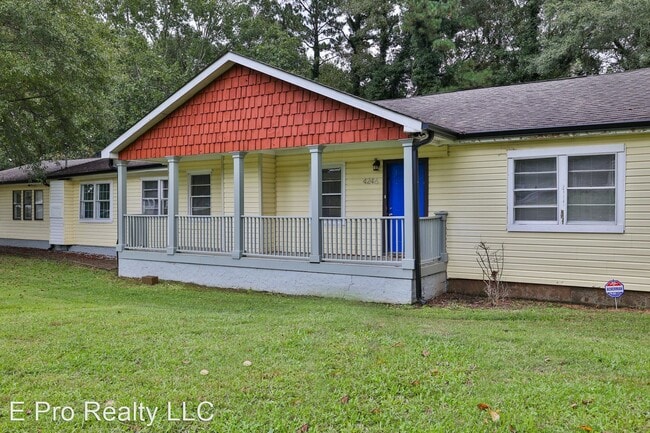 Building Photo - 4246 Campbellton Rd SW
