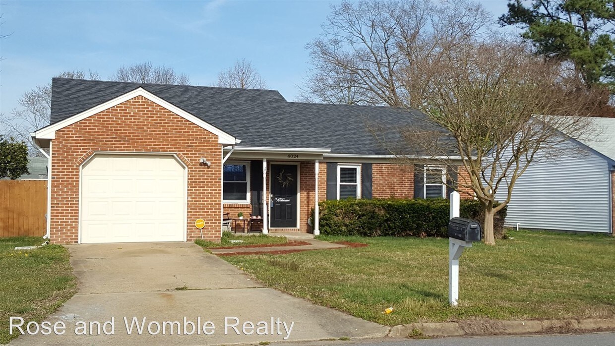 Primary Photo - 4024 Lombard Dr