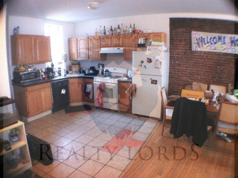 Primary Photo - 518 Harvard St