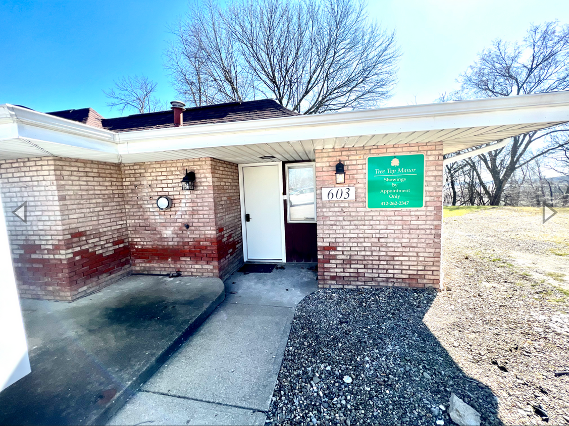 Primary Photo - 1 Bedroom 1 Bath-Moon Township