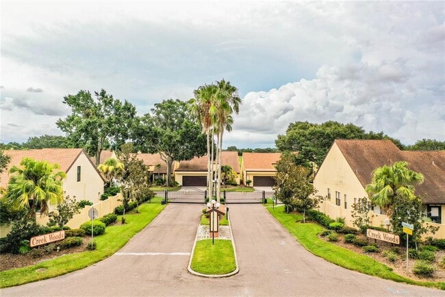 Building Photo - 4315 Creekwood Ln