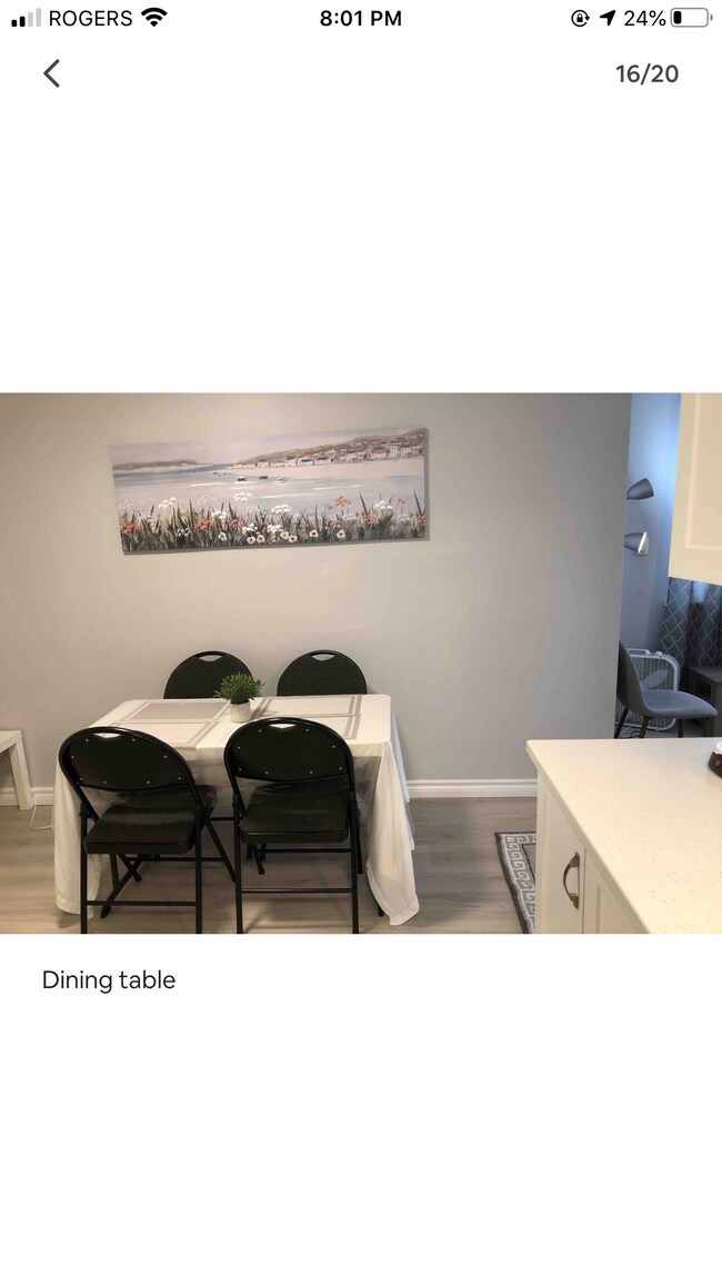 dining area - 4751 Morrison St