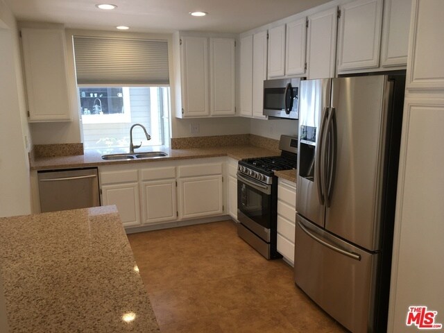 Foto del edificio - 4258 FLINTLOCK Ln