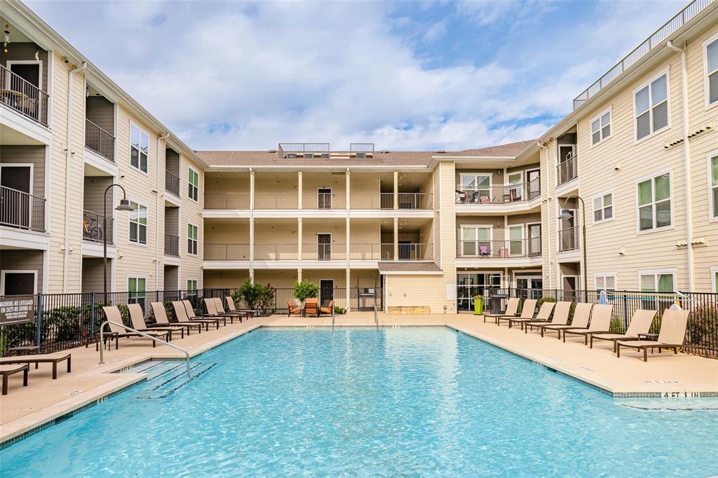Foto principal - 6725 Circle S Rd