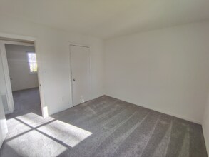 Building Photo - 600 Reusens Rd