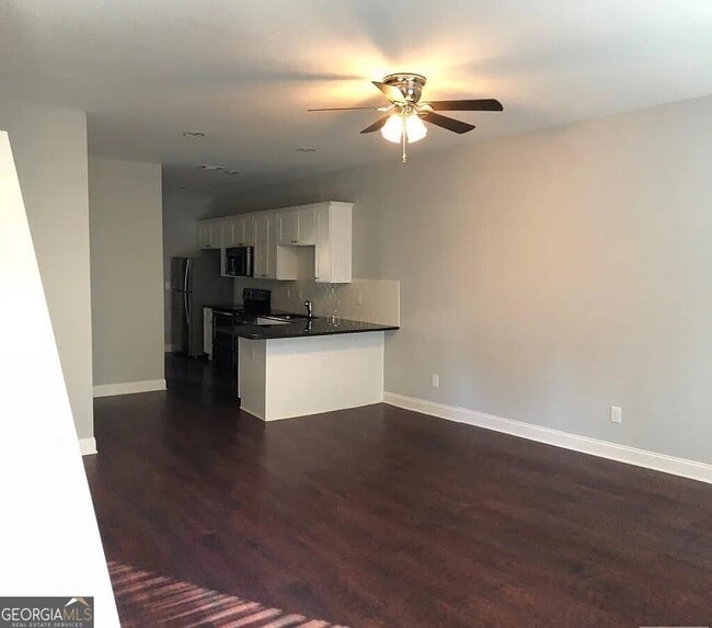 Foto del edificio - 1350 Binghampton Cir