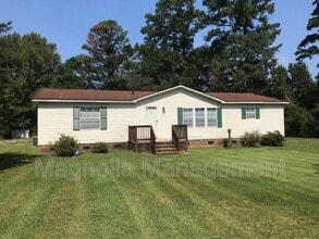 Building Photo - 1308 Stagecoach Rd