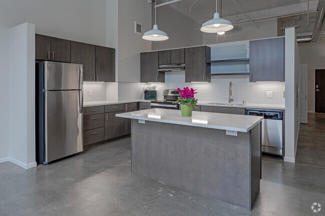 1BR, 1BA - Harriet - 2nd Street Lofts