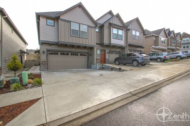 Foto del edificio - 4303 NW Sage Loop