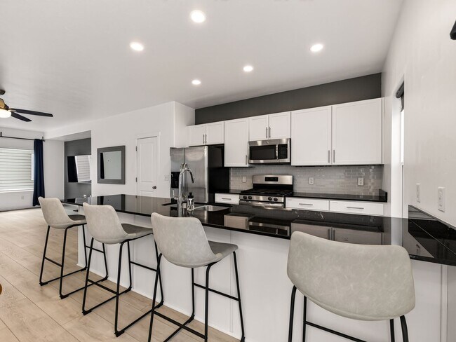 Building Photo - 14720 S Rising Star Ln