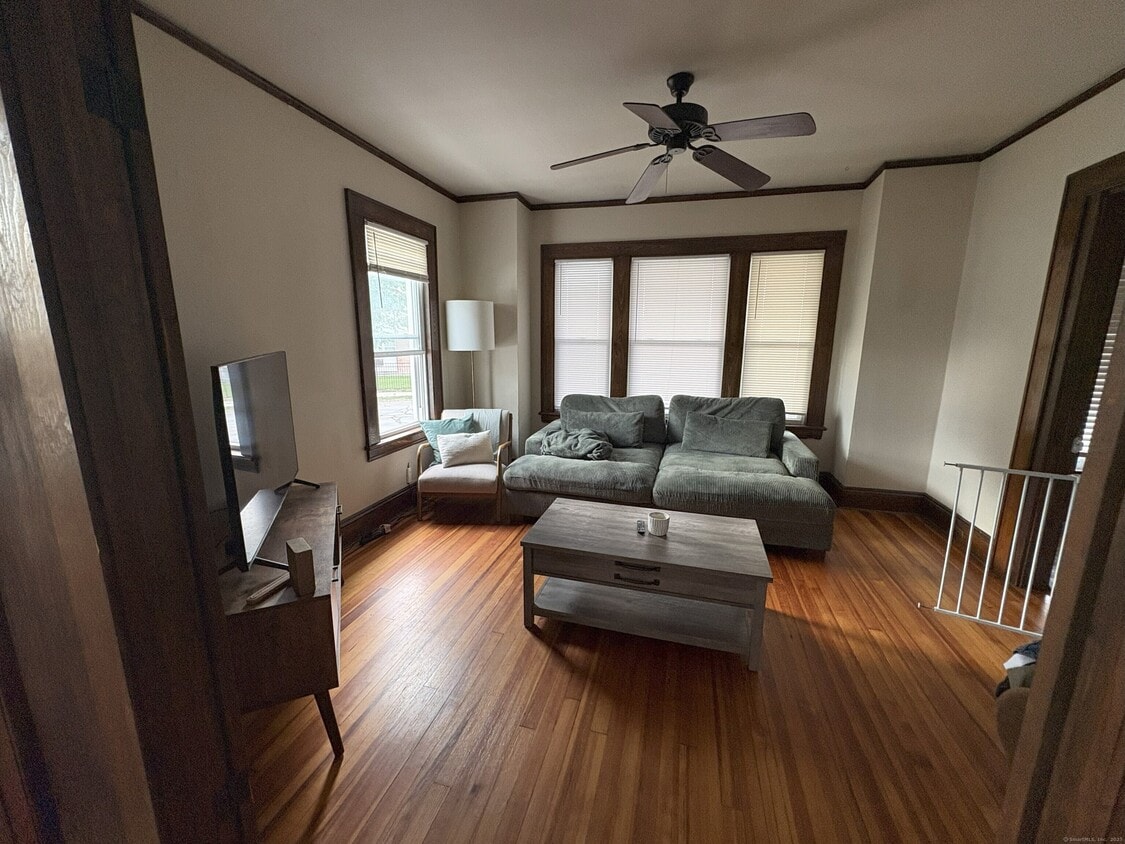 Foto principal - 36 Monroe St