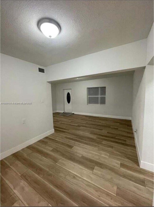 Building Photo - 14855 Grant Ln