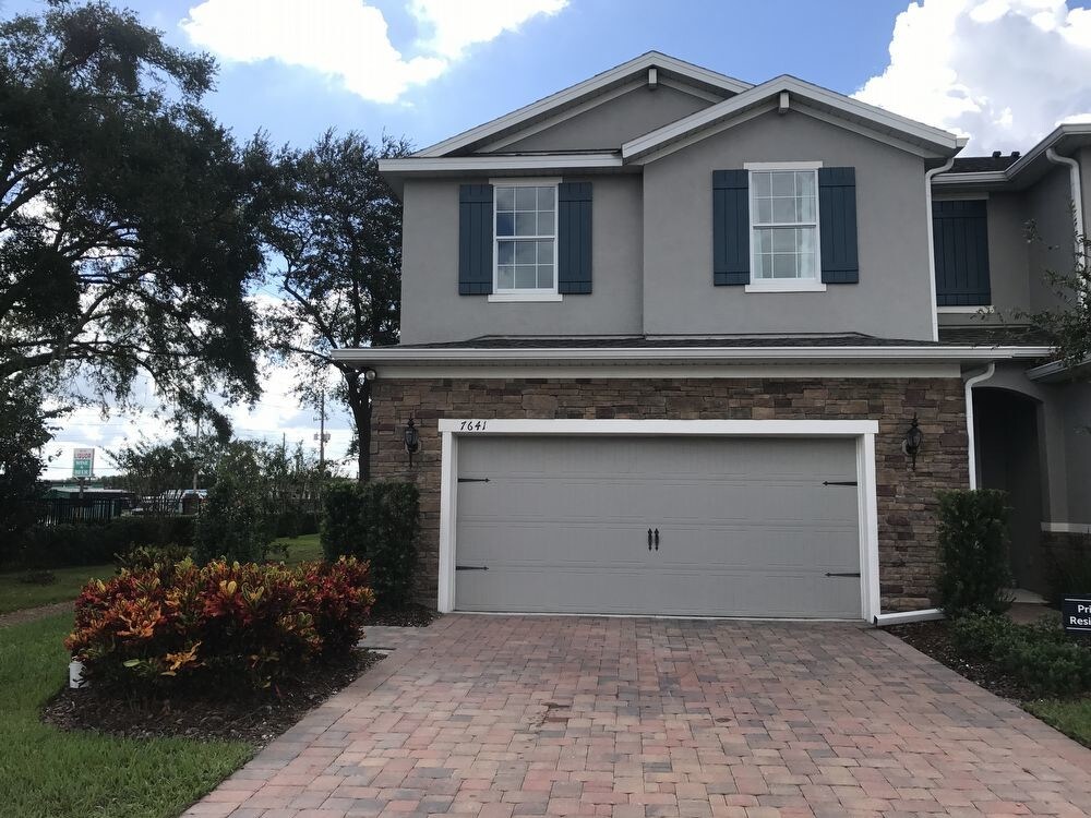 7641 Aloma Pines Ct, Winter Park, FL 32792 Townhome Rentals in Winter