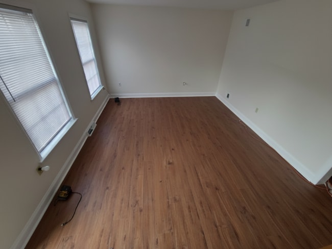 Foto del edificio - 521 Cobblestone Ln