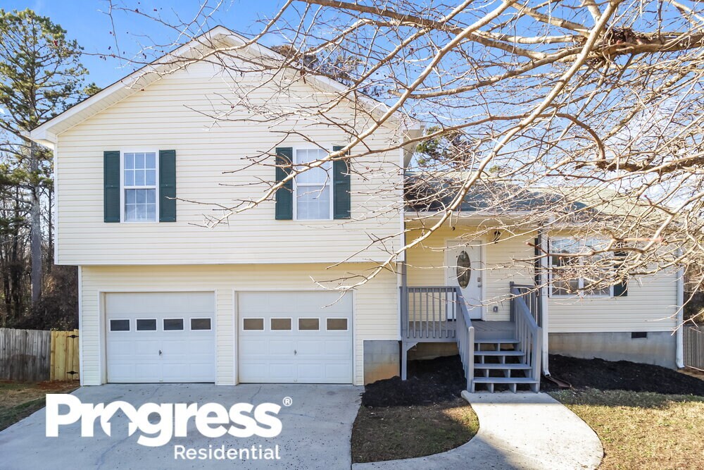 Primary Photo - 153 Concorde Dr