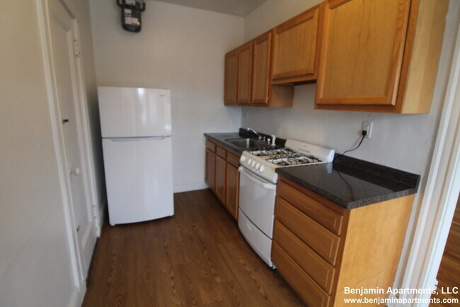 Building Photo - 109 Brainerd Rd